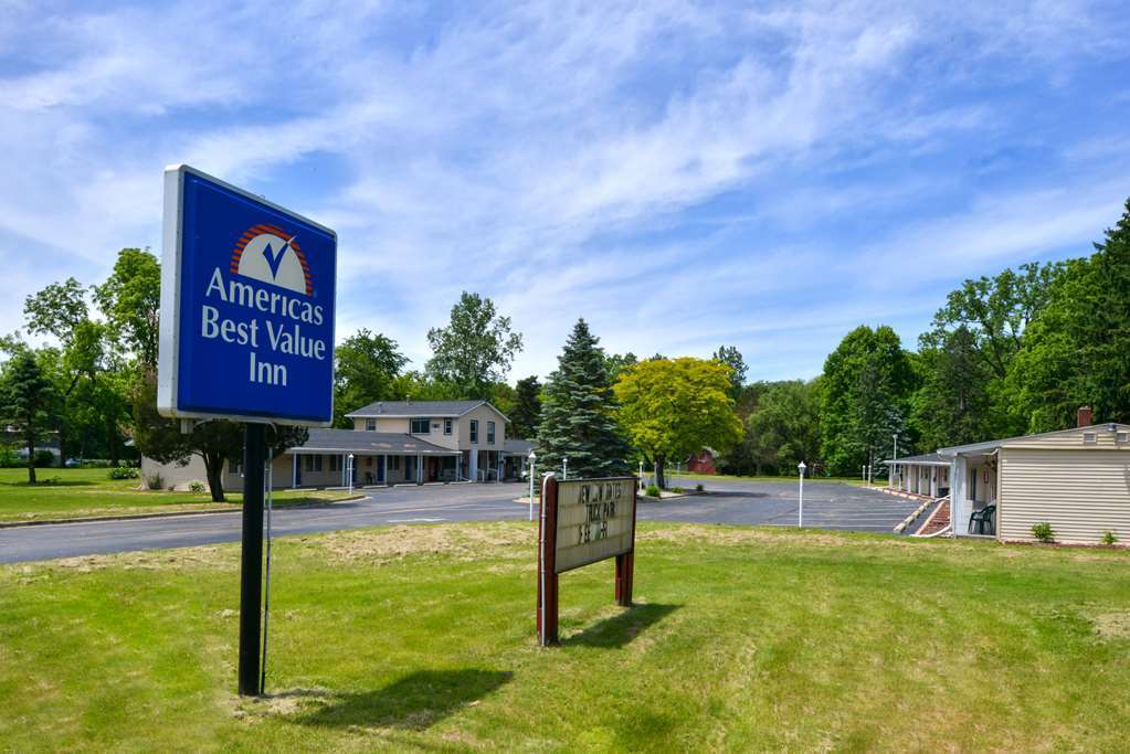 Americas Best Value Inn Jonesville/Hillsdale Экстерьер фото